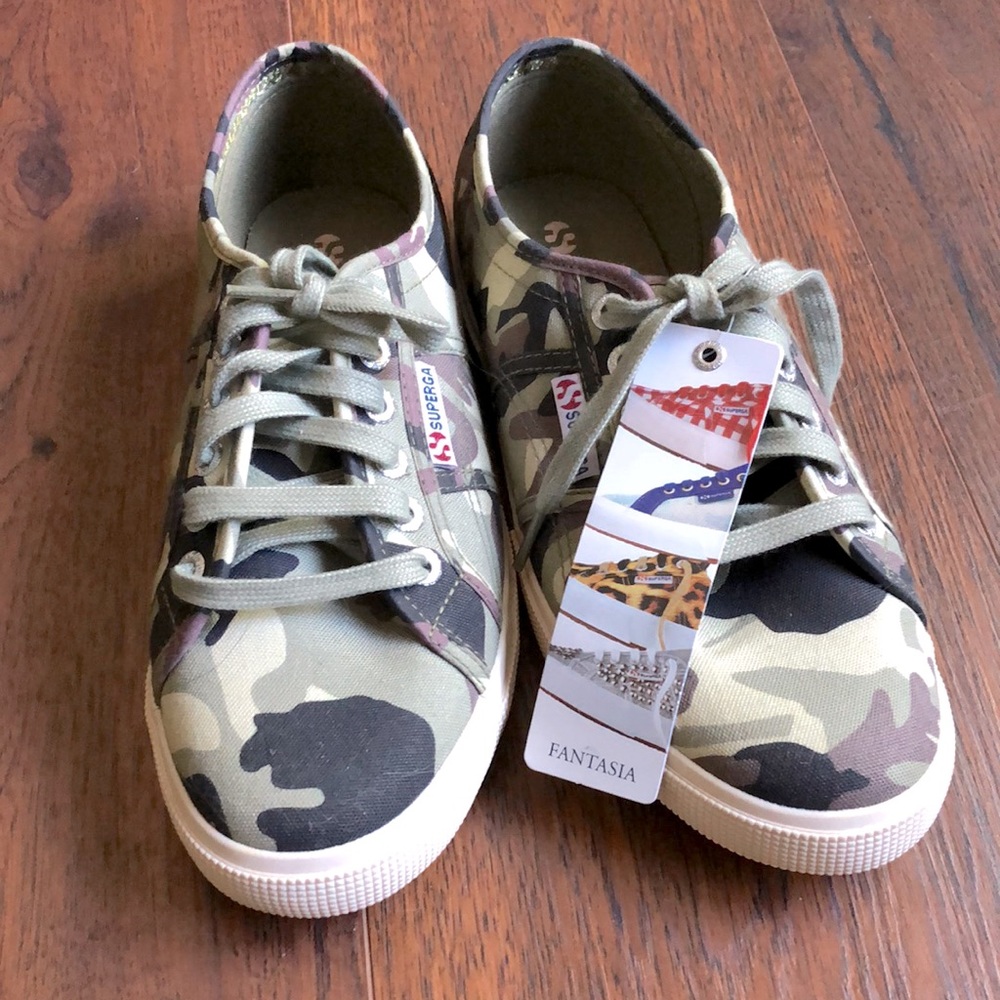 Final sale price NWT Superga women’s camo sneakers size 8 1/2
